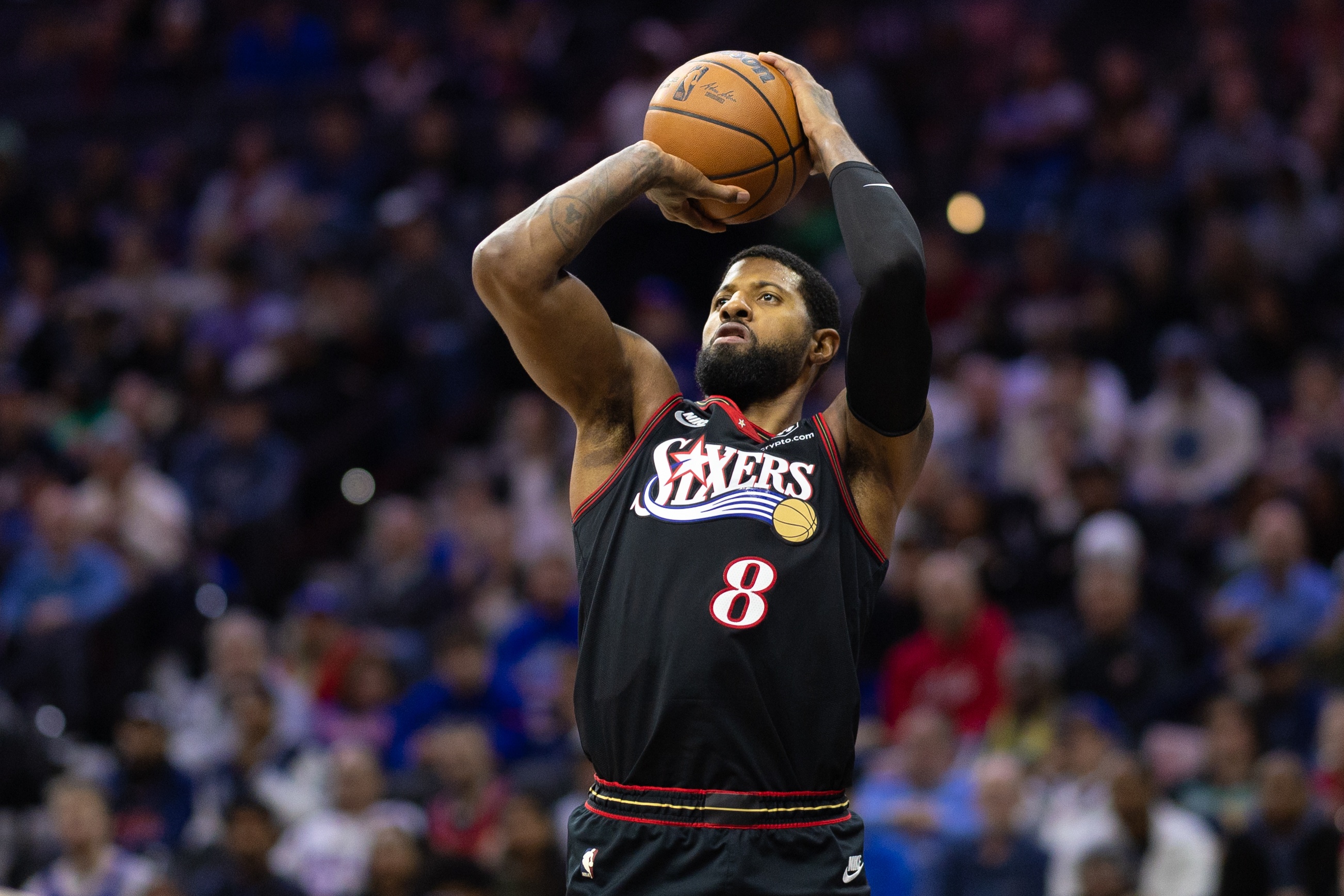 开云体育app入口-铁但末节独得10分！乔治21中8&amp;三分7中0拿到18分9板3助3断2帽